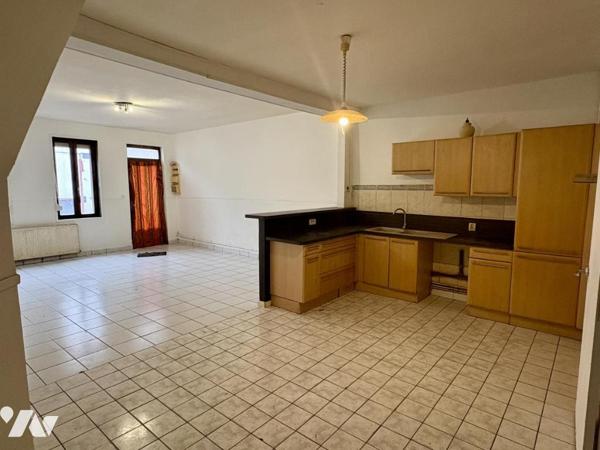 Maison à usage d'habitation 