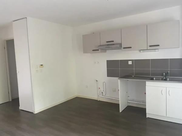 T2 REZ-DE-JARDIN SAINT - HERBLAIN bourg