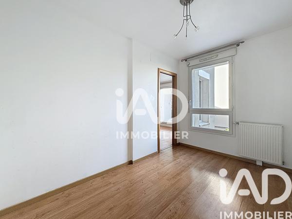 Location appartement 3 pièces 66 m² Vélizy-Villacoublay