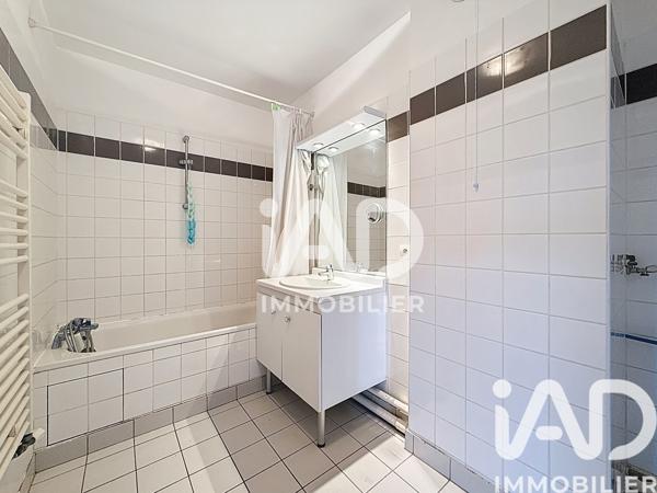 Location appartement 3 pièces 66 m² Vélizy-Villacoublay