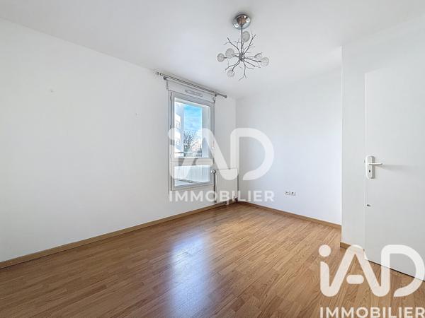 Location appartement 3 pièces 66 m² Vélizy-Villacoublay