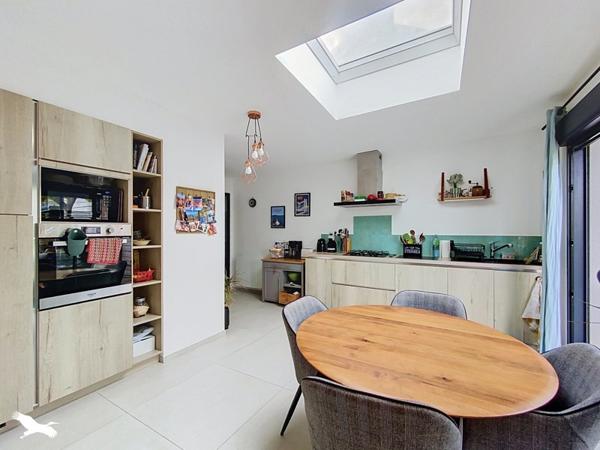 Maison à vendre 445 000 € Guipavas 7 p 142 m² DPE C
