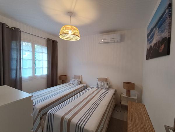 Maison meublée Carqueiranne 3 pièce(s) 73.33 m2 vue mer.