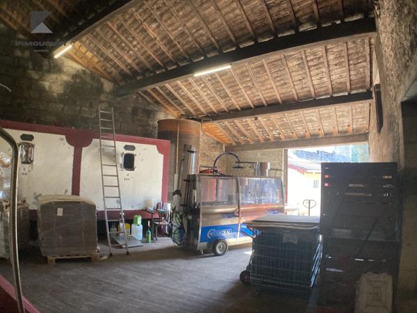 Maison Girondine du 19ème Siècle sur un Vignoble de 7 ha