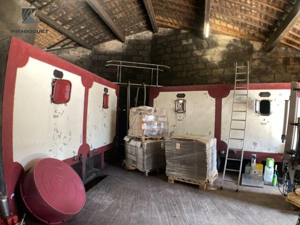 Maison Girondine du 19ème Siècle sur un Vignoble de 7 ha