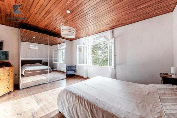 Maison Girondine du 19ème Siècle sur un Vignoble de 7 ha