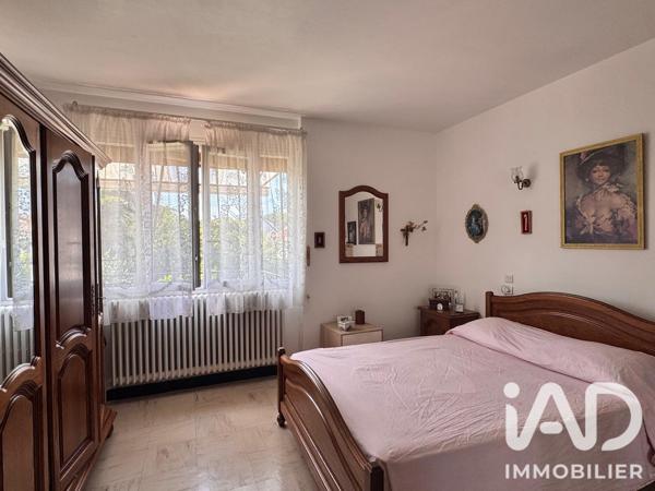 Immeuble à vendre 331 m² Sucy-en-Brie