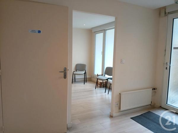 Appartement Local à vendre  3 pièces - 53,34 m 2   RENNES  - 35