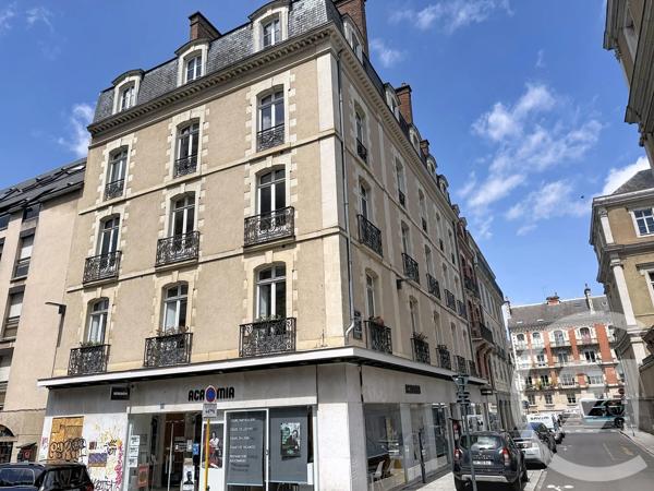Appartement Local à vendre  3 pièces - 53,34 m 2   RENNES  - 35