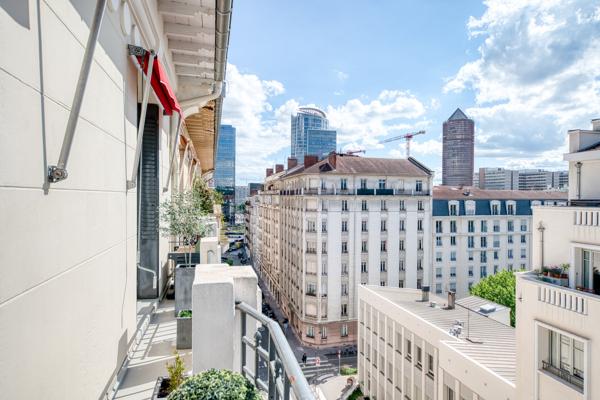 Lyon 6 – Brotteaux | Appartement d'exception au dernier étage d'un bel immeuble Art Déco