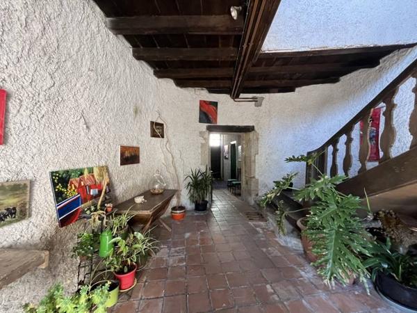 Appartement à vendre 171 359 € Bellac 7 p 176 m² DPE E