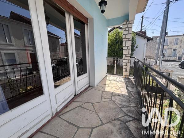 Maison à vendre 4 pièces 85 m² Saintes