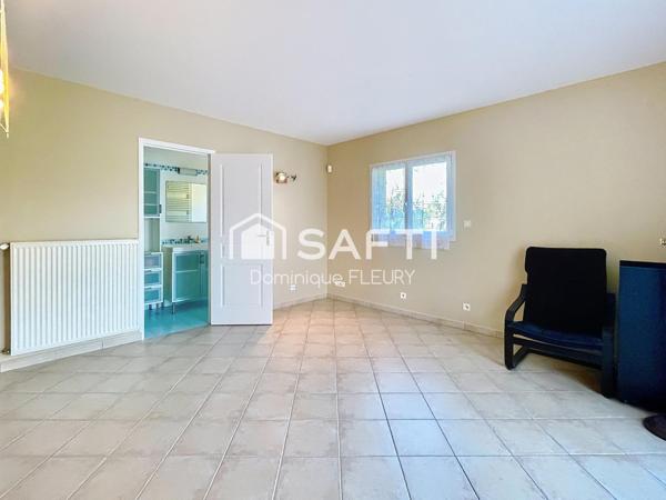 Maison de 155m² avec piscine chauffée.