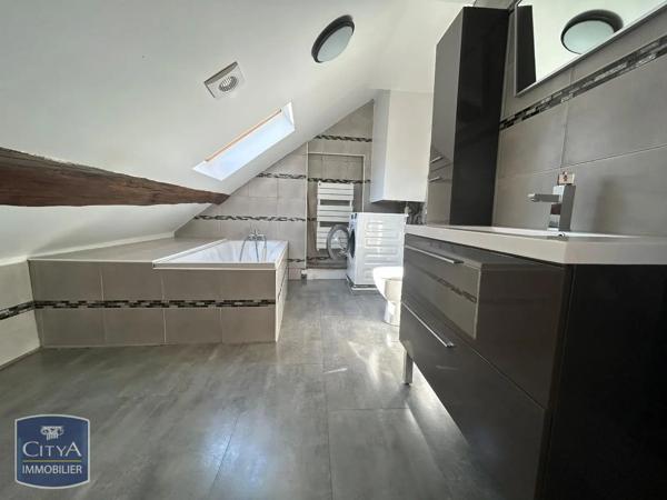 Appartement à louer 3 pièces 53.59m² Étampes (91150)