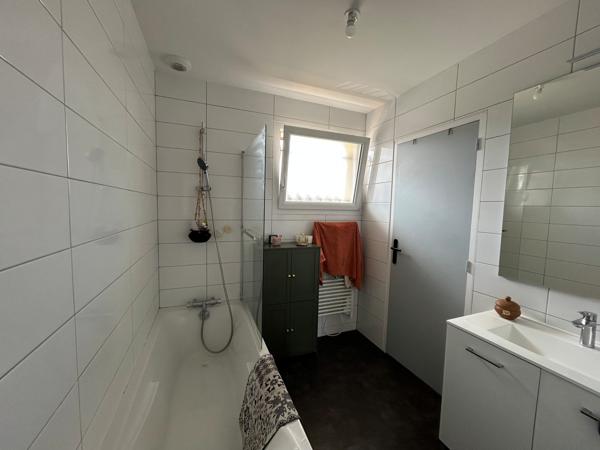 À LOUER - MAISON T4 - GIBAUDERIE