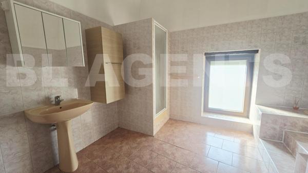 maison/villa 5 pièce(s) 150 m2