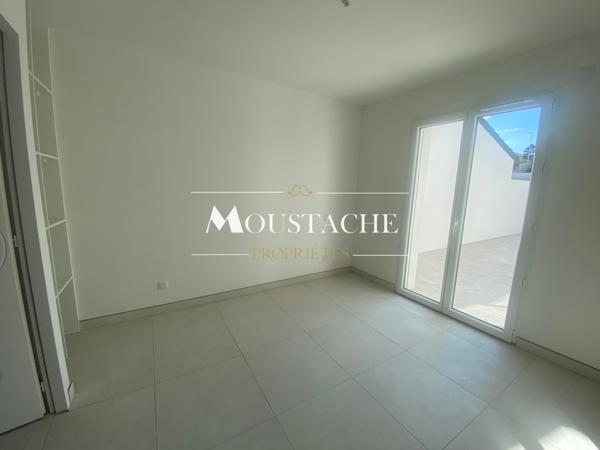 PLAIN-PIED CONTEMPORAIN - 1.3KM PLAGE DE PONTAILLAC -