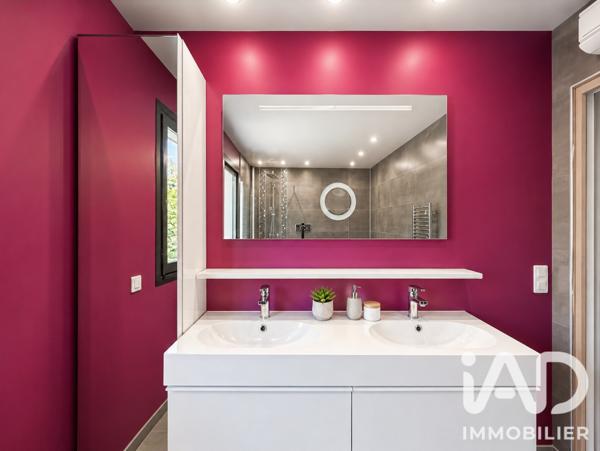 Maison à vendre 9 pièces 243 m² Angicourt