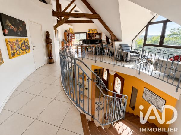 Maison à vendre 9 pièces 243 m² Angicourt