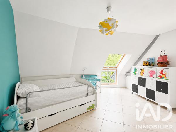 Maison à vendre 9 pièces 243 m² Angicourt