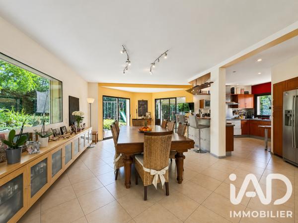 Maison à vendre 9 pièces 243 m² Angicourt