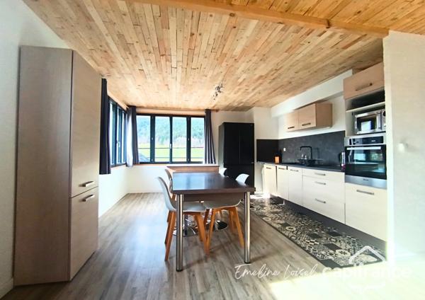 Appartement T4 rénové – 113 m² + balcon 20 m² – Méaudre (38112)