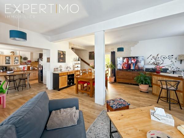 Eaubonne (95600) Eaubonne. Maison de 92 M2 sur sous-sol total.