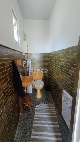 Provins même maison F4 plain pied en bon état