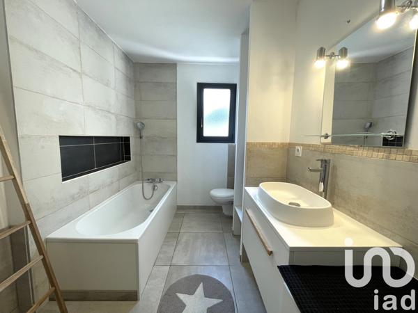 Maison 5 pièces de 135 m² à Saint-Julien-en-Saint-Alban (07000)