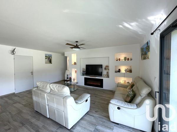 Maison 5 pièces de 135 m² à Saint-Julien-en-Saint-Alban (07000)