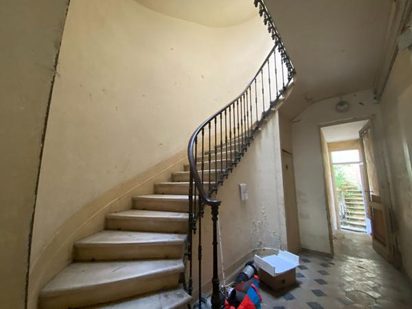 BORDEAUX JUDAIQUE - T1 à rénover d'environ 30 m²