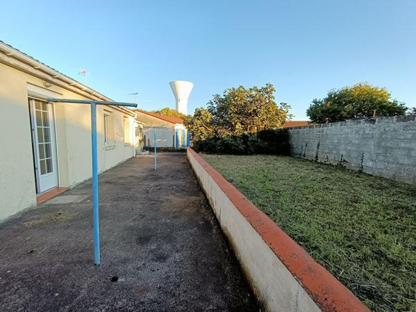 Maison Tonnay-Charente 96m² - 4 chambres - plain-pied