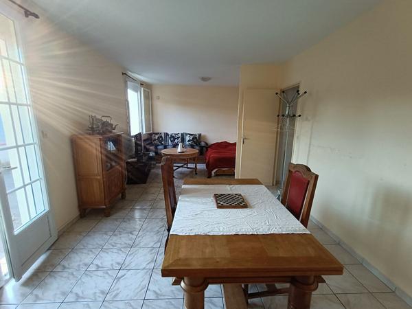 Maison Tonnay-Charente 96m² - 4 chambres - plain-pied