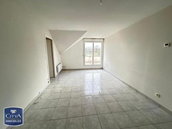 Appartement à louer 4 pièces 76.18m²