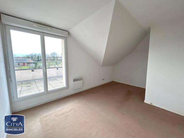 Appartement à louer 4 pièces 76.18m²