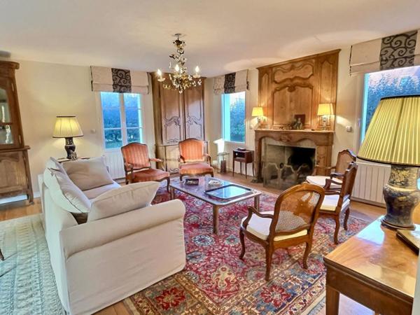 PROPRIÉTÉ PROXIMITÉ PLAGE : 11 pièces 303M2 - 5/6 CHAMBRES - GARAGE