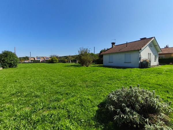 Maison Varilhes avec très grand terrain