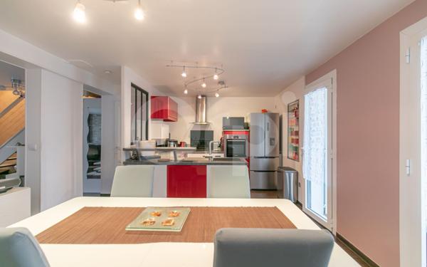 Maison à vendre    5 pièces • 95 m2 Coubron