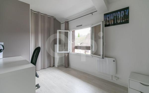 Maison à vendre    5 pièces • 95 m2 Coubron