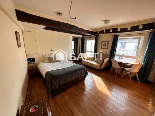 Quartier prisé, studio au 7ème étage au calme