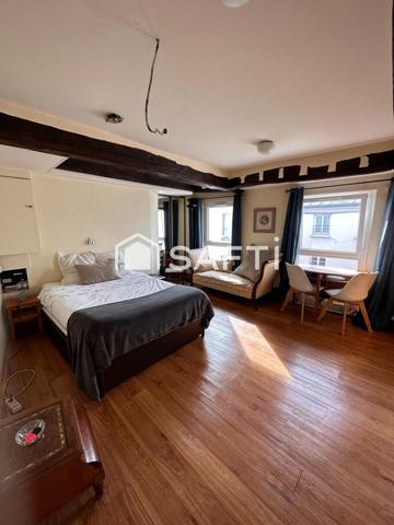 Quartier prisé, studio au 7ème étage au calme