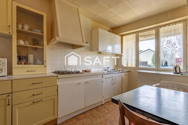 Maison Châtillon : 97m², 4 ch, terrain 350m², lisière forêt.