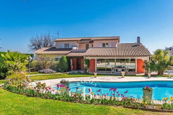 Le Rouret, Maison 5 Chambres -  301 m² à vendre