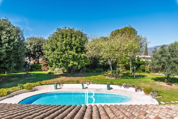 Le Rouret, Maison 5 Chambres -  301 m² à vendre