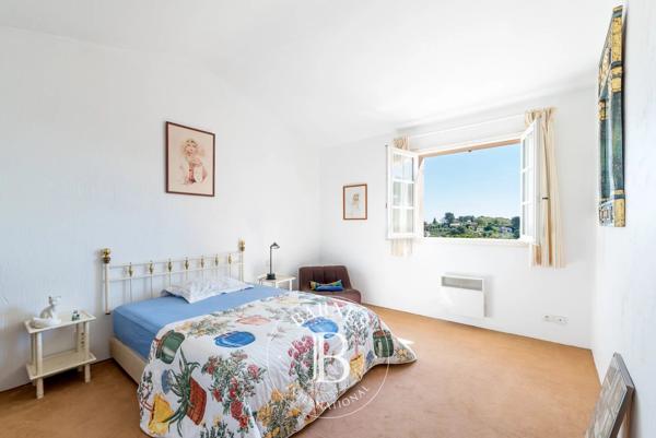 Le Rouret, Maison 5 Chambres -  301 m² à vendre