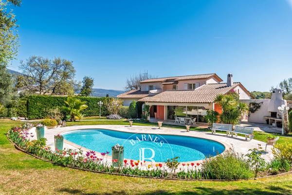 Le Rouret, Maison 5 Chambres -  301 m² à vendre