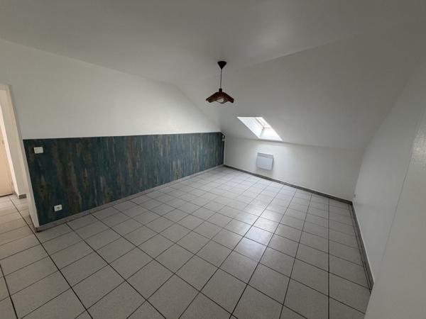 Appartement à louer 555 € CC Bessines-sur-Gartempe 3 p 54 m² DPE