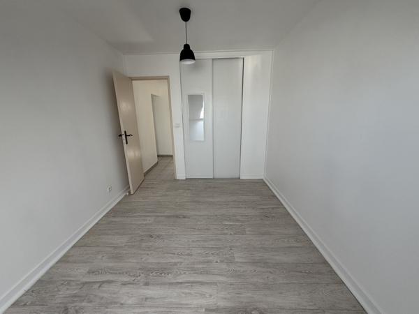 Appartement à louer 555 € CC Bessines-sur-Gartempe 3 p 54 m² DPE