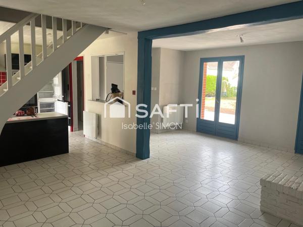 Belle maison à quelques minutes en voiture de la plage, et proche de toutes commodités