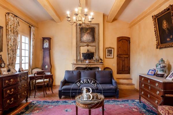 Cassis, Maison 6 Chambres -  240 m² à vendre